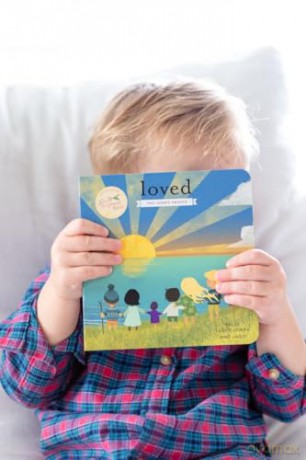 My Little Library of God's Great Love: Loved, Found, Near, Known - Lloyd Jones Sally [KSIĄŻKA]