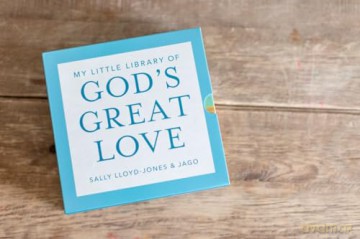 My Little Library of God's Great Love: Loved, Found, Near, Known - Lloyd Jones Sally [KSIĄŻKA]