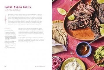 My Mexican Kitchen: 100 Recipes Rich with Tradition, Flavor, and Spice: A Cookbook - Eva Longoria [KSIĄŻKA]
