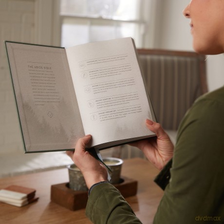 NKJV, Abide Bible, Leathersoft, Brown, Red Letter, Comfort Print: Holy Bible, New King James Version - Thomas Nelson [KSIĄŻKA]