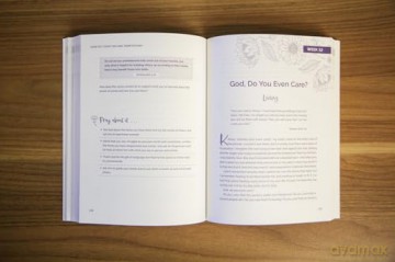 One Year with Jesus: A Weekly Devotional Journal for Middle School Girls - Kelsey Scism [KSIĄŻKA]