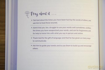 One Year with Jesus: A Weekly Devotional Journal for Middle School Girls - Kelsey Scism [KSIĄŻKA]