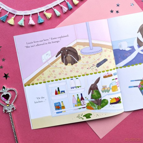 Princess Esme and the Special Guest (The Treehouse Princess) - Grace Swanton [KSIĄŻKA]