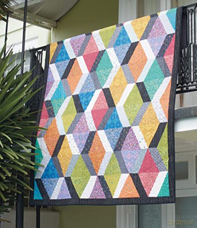 Quilts from Quarters: 12 Clever Quilt Patterns to Make from Fat or Long Quarters - Pam Lintott [KSIĄŻKA]