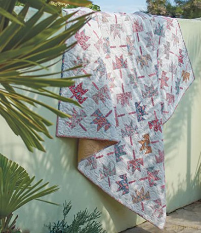 Quilts from Quarters: 12 Clever Quilt Patterns to Make from Fat or Long Quarters - Pam Lintott [KSIĄŻKA]