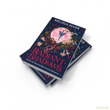 Radiant Shadows: The New York Times bestselling dark fantasy adventure for young adults - Melissa Marr [KSIĄŻKA]