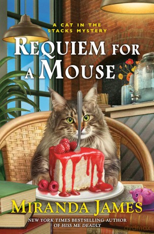 Requiem for a Mouse: 16 (Cat in the Stacks Mystery) - Miranda James [KSIĄŻKA]