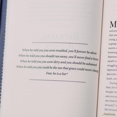 Rescue Story: Faith, Freedom, and Finding My Way Home - Zach Williams [KSIĄŻKA]