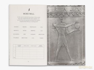Riddle of the Sphinx: An Ancient Egyptian Puzzle Book - Trevor Naylor [KSIĄŻKA]