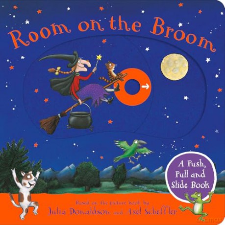 Room on the Broom: A Push, Pull and Slide Book: The perfect Halloween gift for toddlers - Julia Donaldson [KSIĄŻKA]