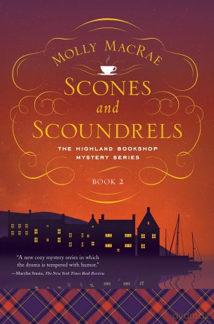 Scones and Scoundrels: The Highland Bookshop Mystery Series: Book 2 - Molly MacRae [KSIĄŻKA]