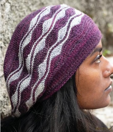 Short-Row Colorwork Knitting: The Definitive Step-by-Step Guide - Woolly Wormhead [KSIĄŻKA]