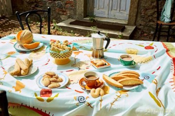 Sicily, My Sweet: Love Notes to an Island, with Recipes for Cakes, Cookies, Puddings, and Preserves - Victoria Granof [KSIĄŻKA]