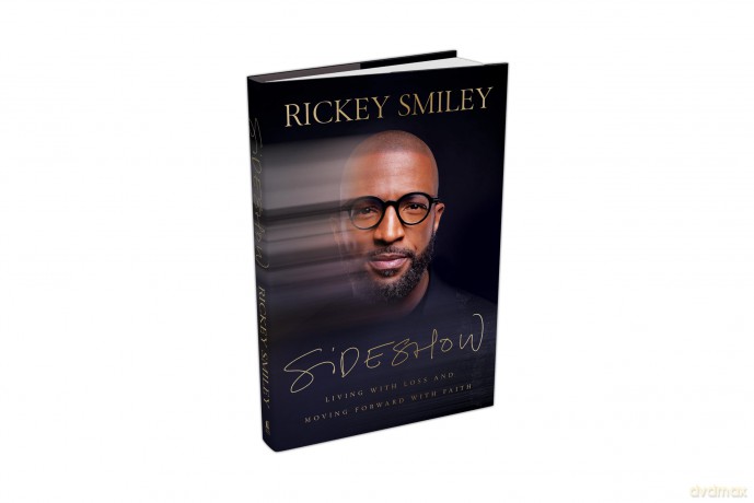 Sideshow: Living with Loss and Moving Forward with Faith - Rickey Smiley [KSIĄŻKA]