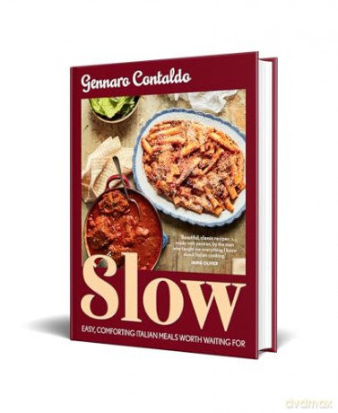 Slow: The complete Italian cookbook for easy and comforting slow-cooked meals, newly updated to make it the perfect winter gift for 2024 - Gennaro Contaldo [KSIĄŻKA]