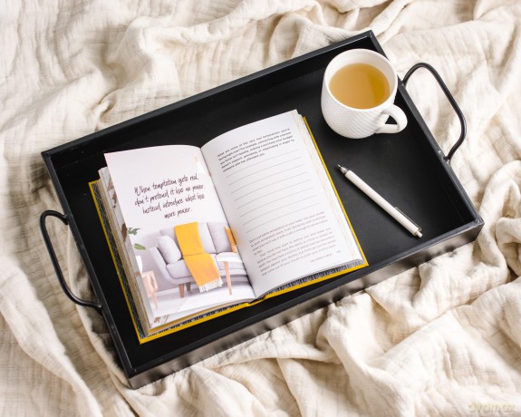 Staying Power: A Guided Journal to Living Changed, Connected, and Confident (A Power Moves Experience) - Sarah Jakes Roberts [KSIĄŻKA]