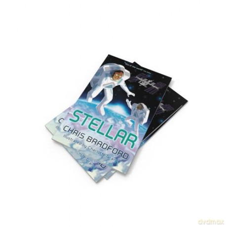 Stellar: A gripping outer-space thriller perfect for sci-fan fans (Dyslexia-friendly) - Chris Bradford [KSIĄŻKA]