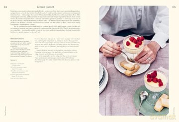 Sweet Seasons: Wholesome Treats For Every Occasion - Michael James [KSIĄŻKA]