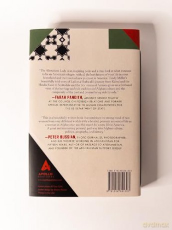 The Alterations Lady: An American, an Afghan Refugee, and the Stories that Define Us - Cindy Miller [KSIĄŻKA]