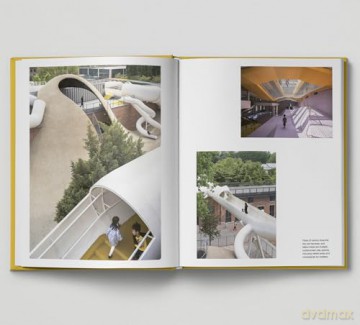 The Art of Play: Designing the World's Greatest Playscapes - Emmy Watts [KSIĄŻKA]