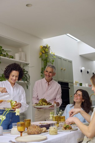 The Food For Life Cookbook: 100+ recipes created with ZOE from the #1 Sunday Times bestselling author and ITV Lorraine gut-health expert - Tim Spector [KSIĄŻKA]