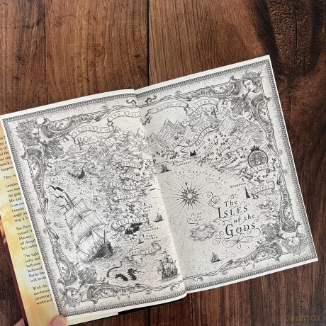 The Heart of the World: From the author of The Isles of the Gods - Amie Kaufman [KSIĄŻKA]