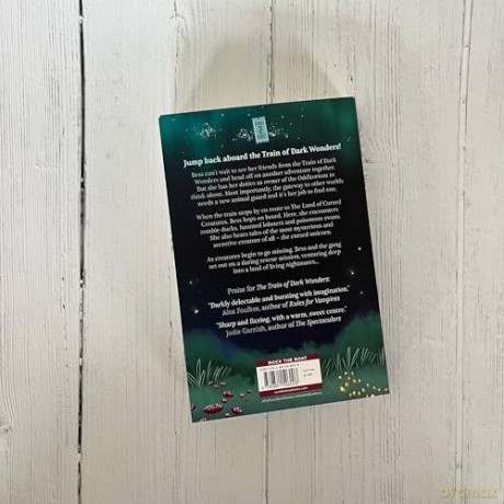 The Hunt for the Cursed Unicorn (A Train of Dark Wonders Adventure) - Alex Bell [KSIĄŻKA]