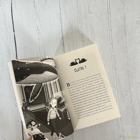 The Hunt for the Cursed Unicorn (A Train of Dark Wonders Adventure) - Alex Bell [KSIĄŻKA]