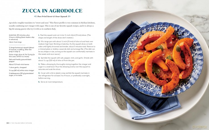The Italian Family Kitchen: Authentic Recipes That Celebrate Homestyle Italian Cooking - Eva Santaguida [KSIĄŻKA]