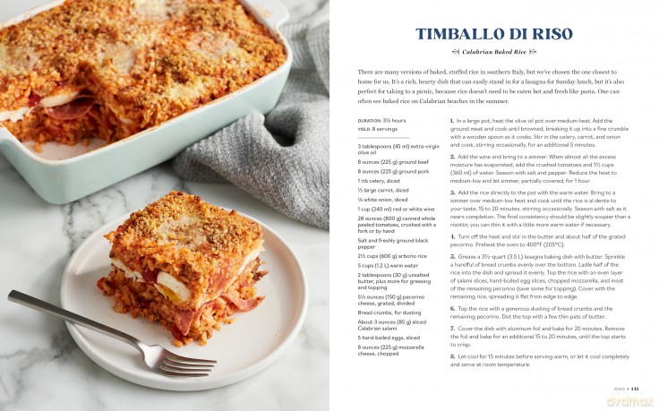 The Italian Family Kitchen: Authentic Recipes That Celebrate Homestyle Italian Cooking - Eva Santaguida [KSIĄŻKA]