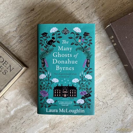 The Many Ghosts of Donahue Byrnes - Laura McLoughlin [KSIĄŻKA]