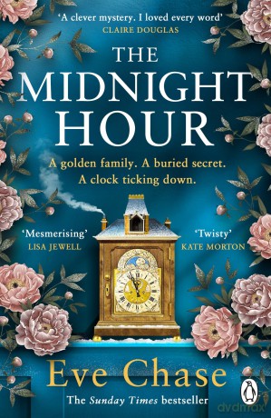 The Midnight Hour: The brand new evocative and page-turning mystery from the bestselling author of The Glass House - Eve Chase [KSIĄŻKA]