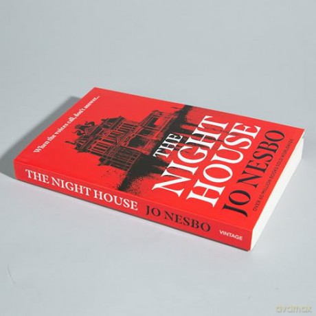The Night House: A spine-chilling coming-of-age horror story from the #1 Sunday Times bestseller - Jo Nesbo [KSIĄŻKA]