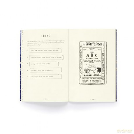The Official Agatha Christie Puzzle Book: Put your detective skills to the ultimate test this Christmas [KSIĄŻKA]
