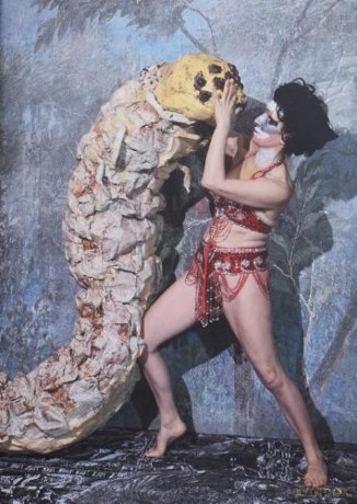 The Supreme Deluxe Essential Monster Chetwynd Handbook - Monster Chetwynd [KSIĄŻKA]