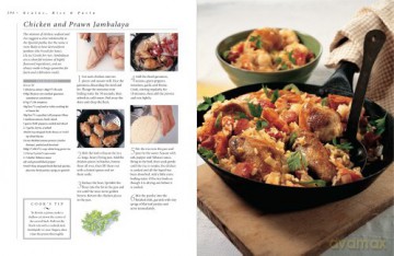 The Ultimate Chicken Cookbook: Over 400 Tasty and Nutritious Recipes for Every Occasion - Simona Hill [KSIĄŻKA]