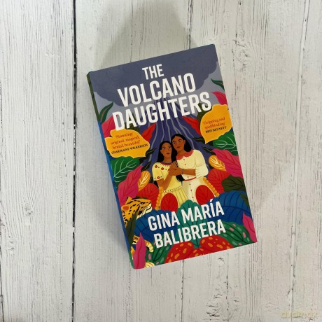 The Volcano Daughters - Gina María Balibrera [KSIĄŻKA]
