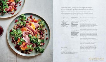 The Wine Lover's Kitchen: Delicious recipes for cooking with wine - Fiona Beckett [KSIĄŻKA]