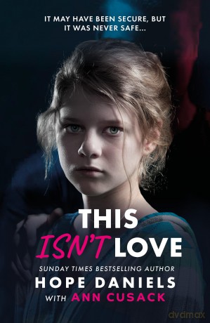 This Isn't Love - Hope Daniels [KSIĄŻKA]