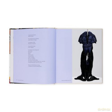 Vital Signs: Artists and the Body - Lanka Tattersall [KSIĄŻKA]
