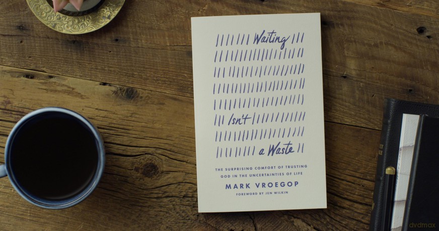 Waiting Isn't a Waste: The Surprising Comfort of Trusting God in the Uncertainties of Life - Mark Vroegop [KSIĄŻKA]