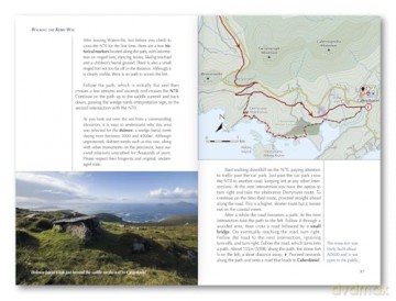Walking the Kerry Way: Iveragh Peninsula from Killarney, including Carrauntoohill and Skellig Michael - John Raffaldi [KSIĄŻKA]