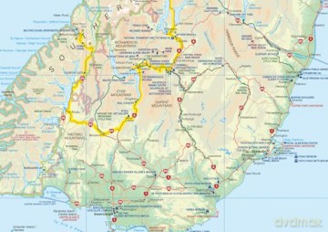 West Coast and Milford Sound Adventure Map: Plan your dream road trip along New Zealand's South Island - Collins Maps [KSIĄŻKA]