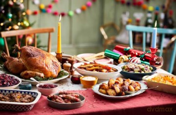 What's For Christmas Dinner: Sunday Times Bestseller: The only Christmas cookbook you'll ever need from the bestselling master of meal planning, Sarah Rossi AKA @tamingtwins! - Sarah Rossi [KSIĄŻKA]