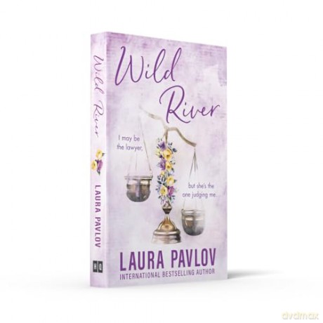 Wild River: The MUST-READ small-town, enemies-to-lovers romance from the TikTok sensation!: Book 2 (Magnolia Falls) - Laura Pavlov [KSIĄŻKA]
