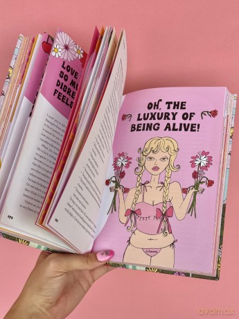 Women Living Deliciously: THE LIFE-CHANGING BOOK EVERY WOMAN DESERVES - Florence Given [KSIĄŻKA]