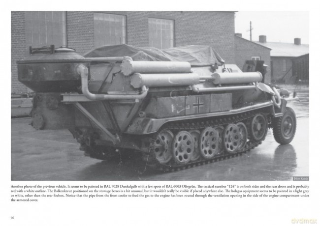 Ww2 Vehicles: Through the Lens Volume 4 - Jon Feenstra [KSIĄŻKA]