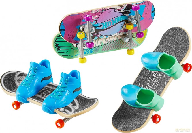 Hot Wheels Skate Deska + buty 4-pak