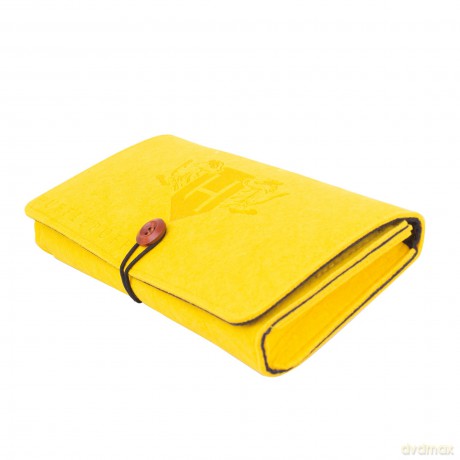 Harry Potter - Felt Pocket for Switch Hufflepuff