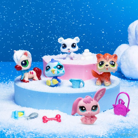 Littlest Pet Shop - Camping Play Pk (00573) [FIGURKA]